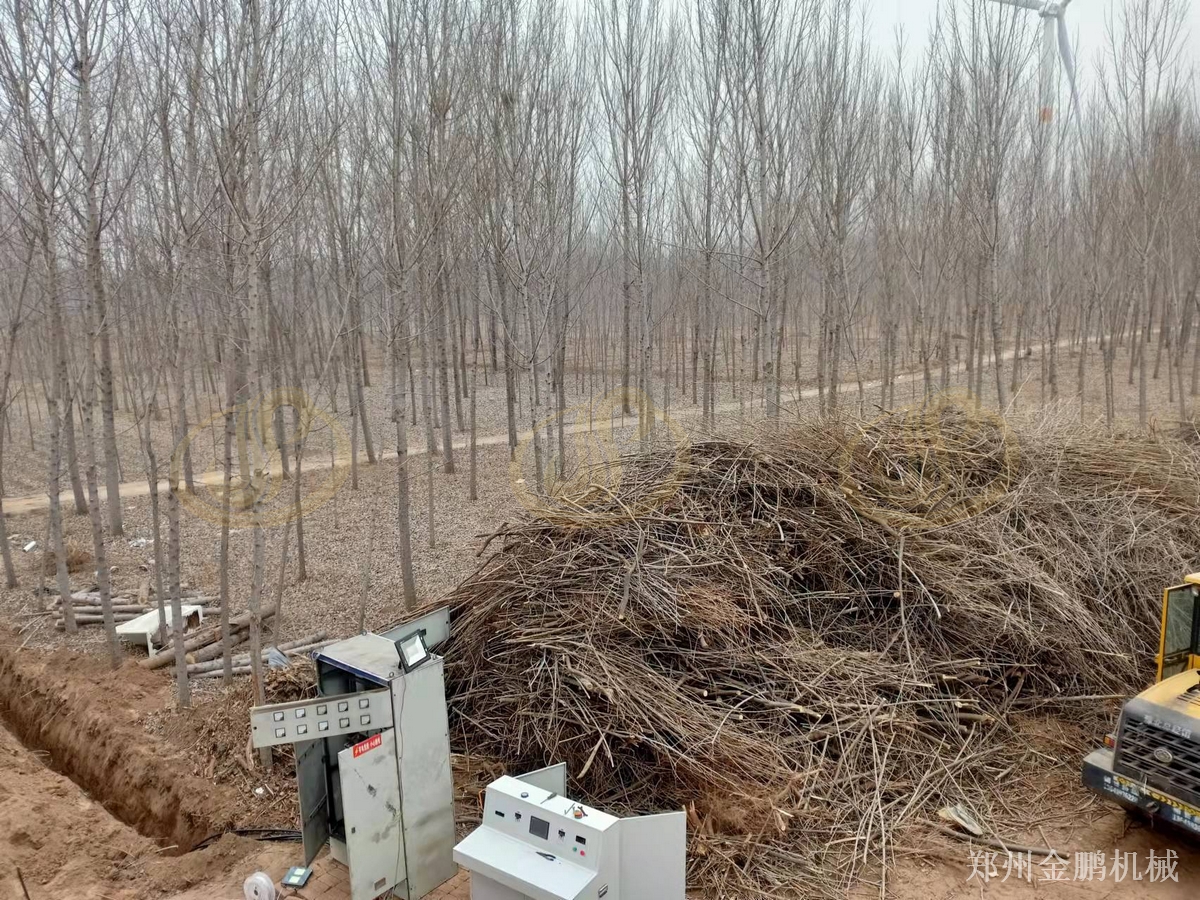 郑州金鹏碎木机价格及图片与生物质燃料预粉碎应用