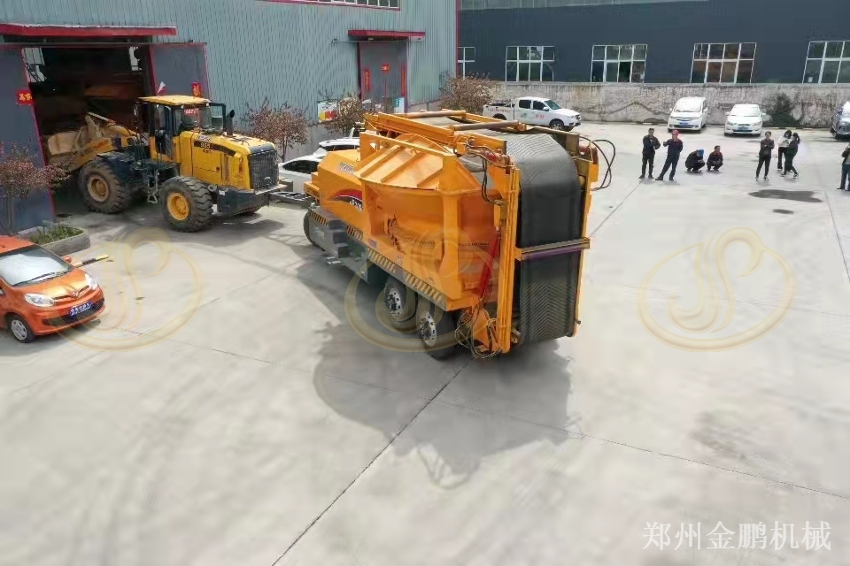郑州金鹏大型木材破碎机设备多少钱：高产量生物质预粉碎配置参考
